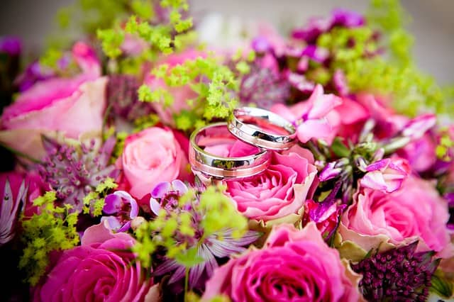 Wedding flowers and rings